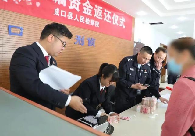 老年人相亲成内娱顶流：论搞对象，你大爷还是你大爷-23.jpg