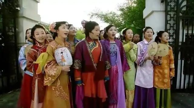 看了鸨鸟怎么交配，才知道古代青楼的老板娘，为何都叫“老鸨”！-19.jpg