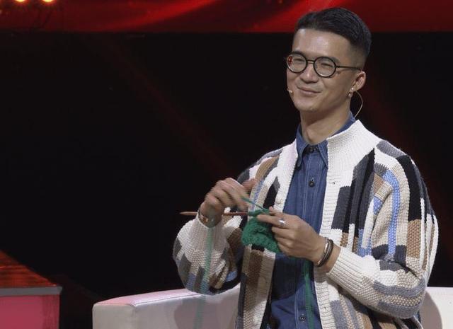 汕头85后小伙，靠织毛衣两登央视，一件毛衣卖9899元，年入500万-20.jpg