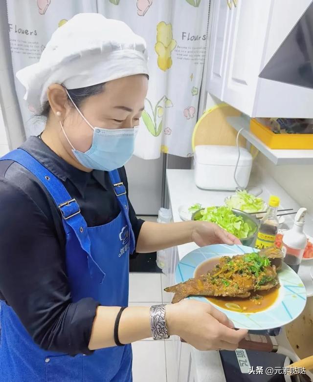 “包月800，不谈恋爱”，上门做饭的年轻人有多抢手?-6.jpg