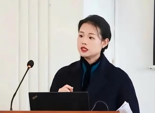 拔出萝卜带出泥，南博徐湖平暴雷，徐莺又被扒，冒充庞家后人11年-9.jpg