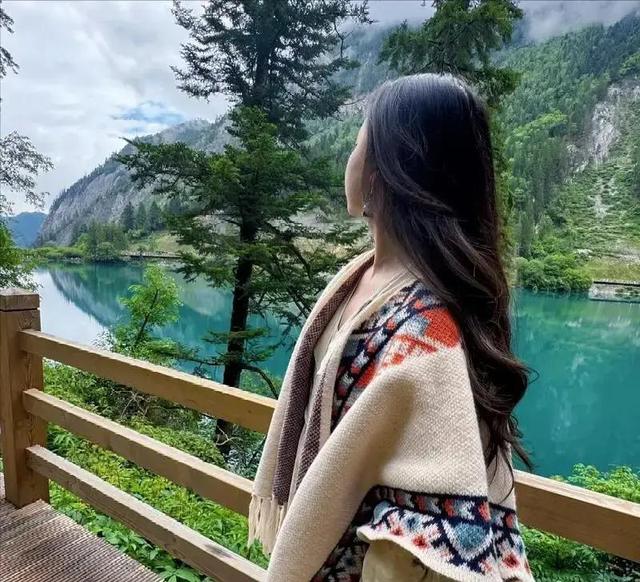 新婚夜妻子出上联：人上有人人压人；丈夫的下联让妻子心动不已！-2.jpg