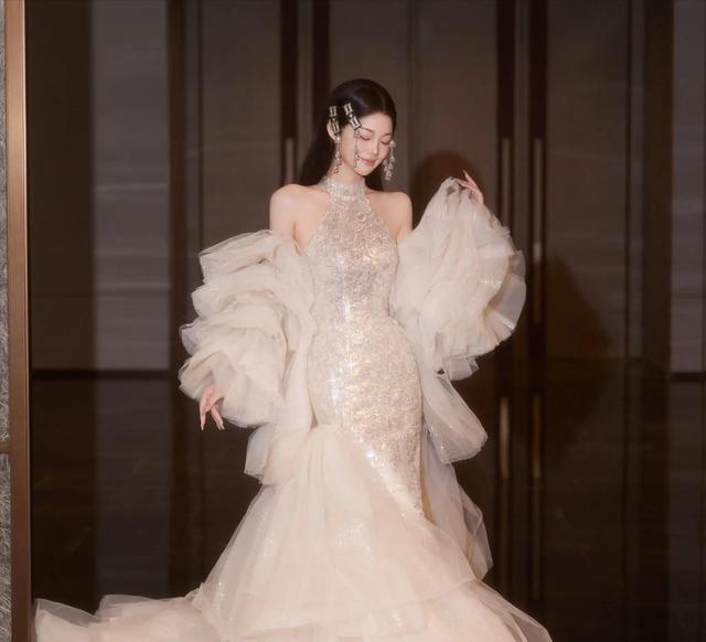 新婚夜妻子出上联：人上有人人压人；丈夫的下联让妻子心动不已！-4.jpg