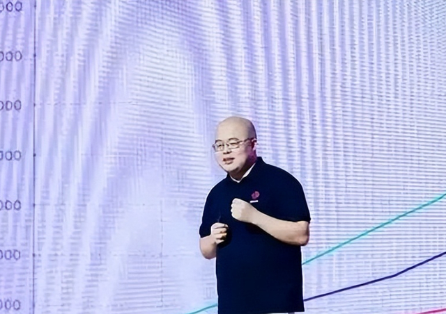 河南小伙“养龙虾”发大财，60天狂飙3000亿，如今被投资者买疯了-15.jpg