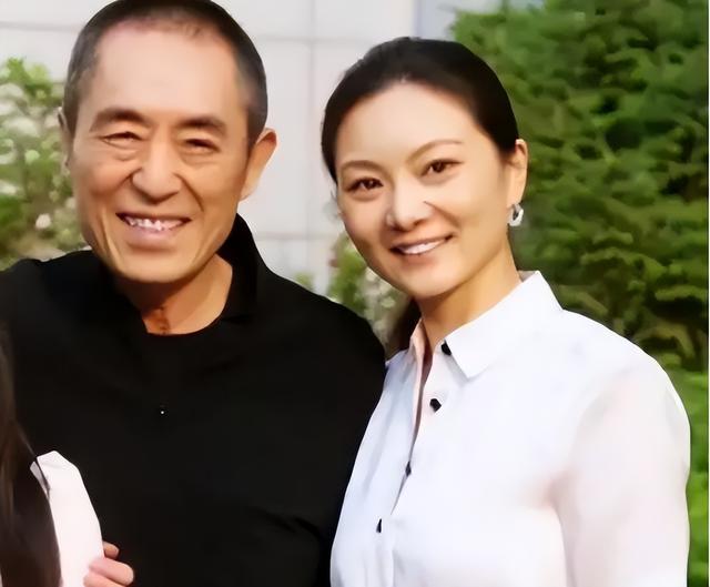 75岁张艺谋晚节不保？前选角副导演称：试戏女演员都要演那种角色-21.jpg